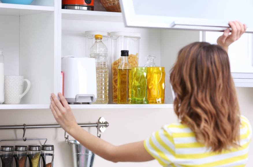 How to Organize Kitchen Cabinets Without Wasting Space