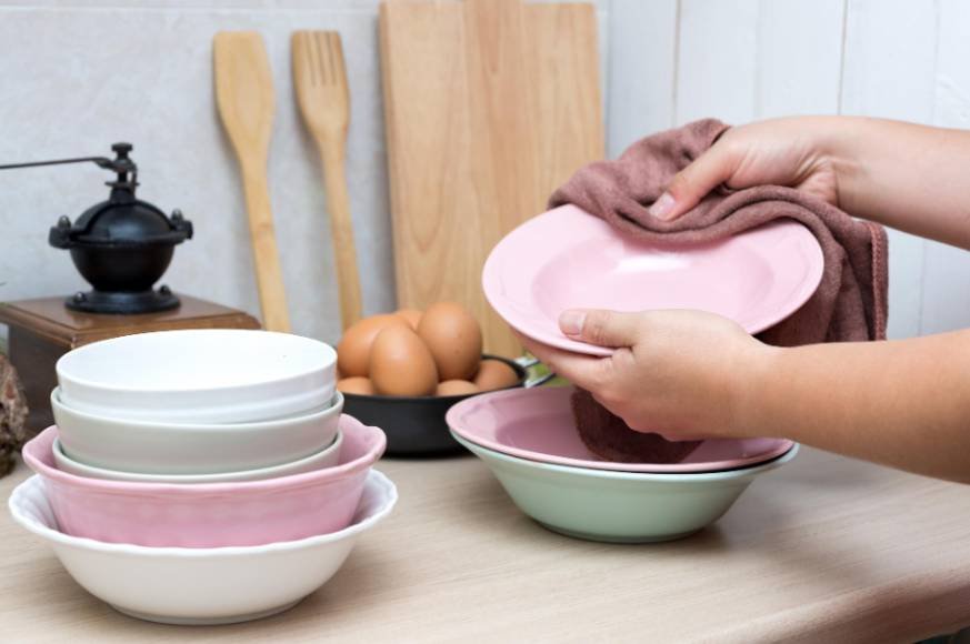 How to Organize Pots, Pans, and Lids