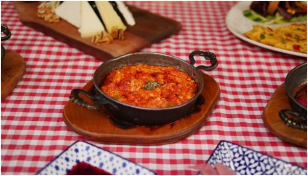 What Makes Turkish Menemen Different From Scrambled Eggs