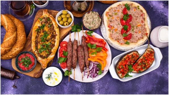 What to Serve With Turkish Ezme