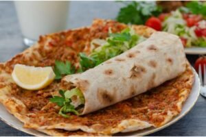 Turkish Lahmacun Recipe at Home: Crispy Street Food