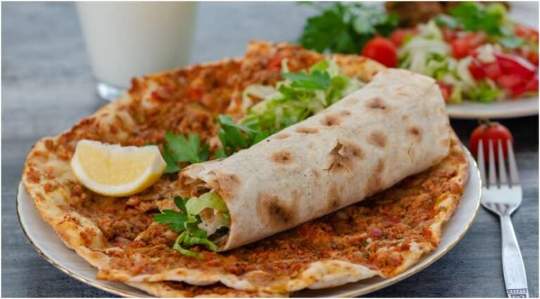 Turkish lahmacun recipe at home
